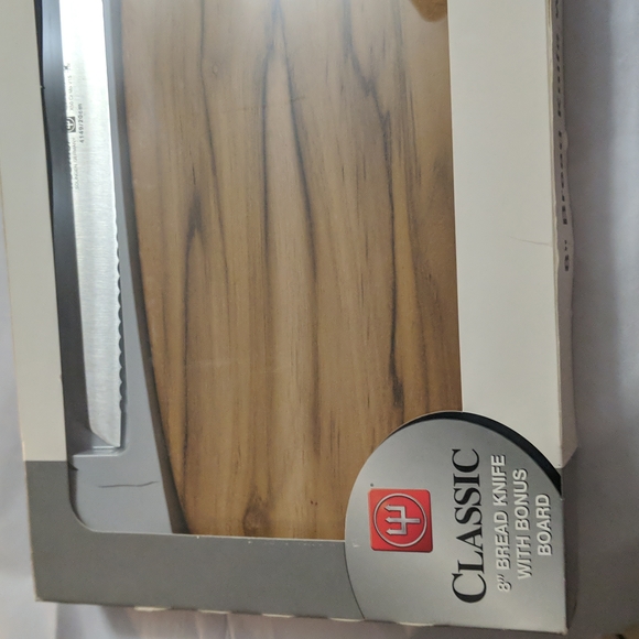 Wusthof Knife and Board